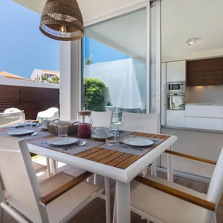 Blue H - - 10 Min Walk To The Vila