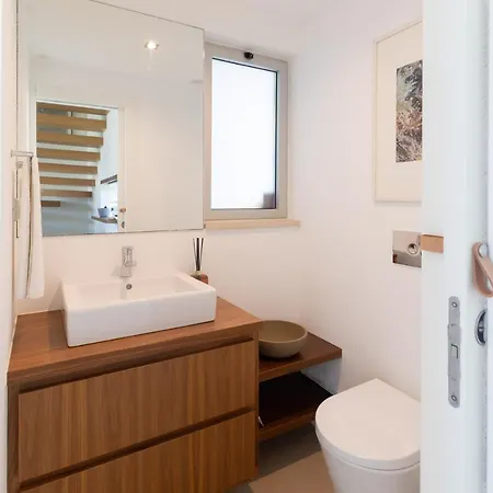 Blue H - - 10 Min Walk To The Vila *