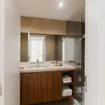 Villa Blue H - 10 Min Walk To The *