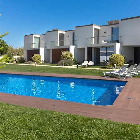 Blue H - - 10 Min Walk To The Villa