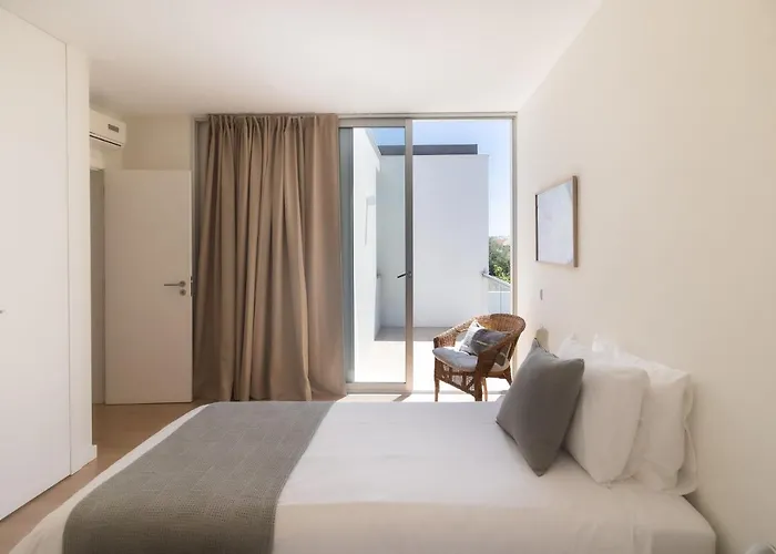 Blue H - - 10 Min Walk To The Вилла