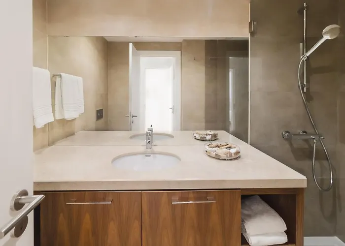 Вилла Blue H - - 10 Min Walk To The *